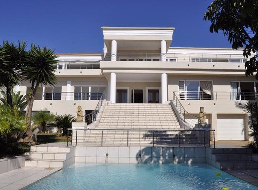 6 Bedroom House For Sale In Humerail Port Elizabeth