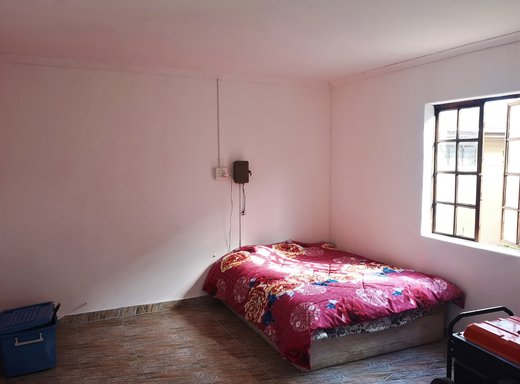 1 Schlafzimmer Etagenwohnung zur Miete in Birdswood