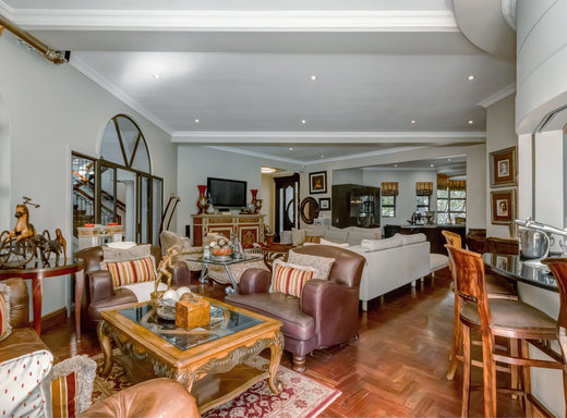 6 Schlafzimmer Golf Resort Immobilie zum Kauf in Dainfern
