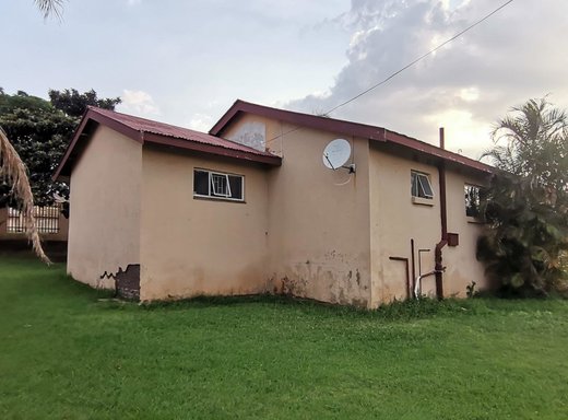 3 Schlafzimmer Haus zum Kauf in Kwaggasrand