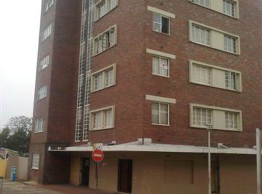 1 Schlafzimmer Etagenwohnung zum Kauf in Pietermaritzburg