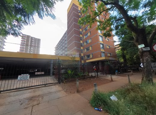 2 Schlafzimmer Etagenwohnung zum Kauf in Pretoria Central