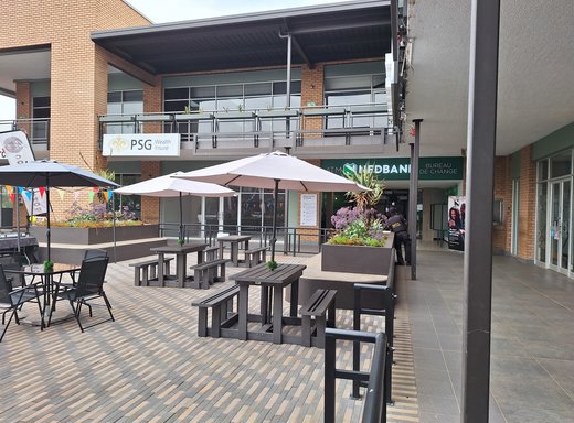 Einzelhandel zur Miete in Pretoria North