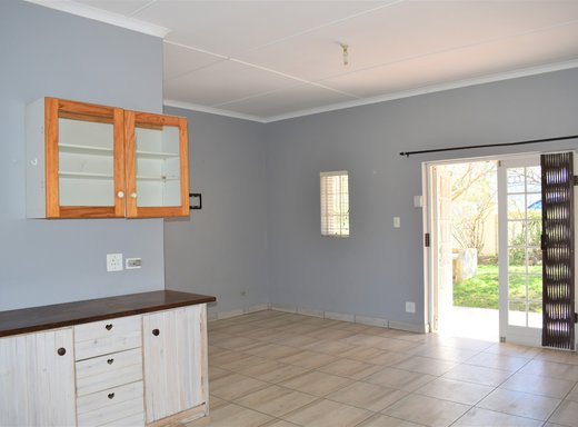 1 Schlafzimmer Haus zum Kauf in Villiersdorp