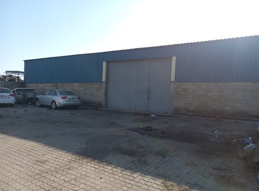 Lagerhalle zur Miete in Tlhabane