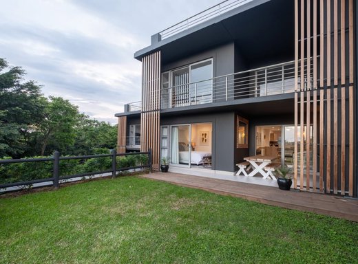 2 Schlafzimmer Haus zum Kauf in Simbithi Eco Estate