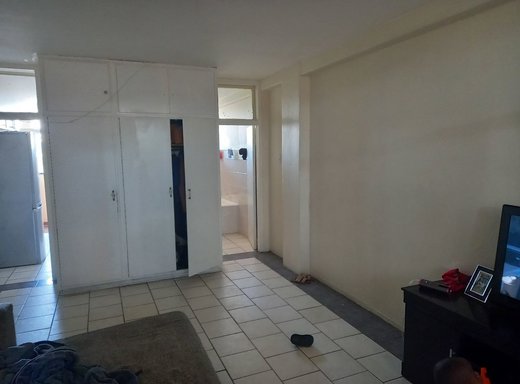 1 Schlafzimmer Etagenwohnung zum Kauf in Alberton