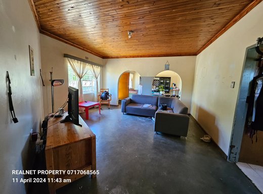 3 Schlafzimmer Kleinsiedlung zum Kauf in Marikana