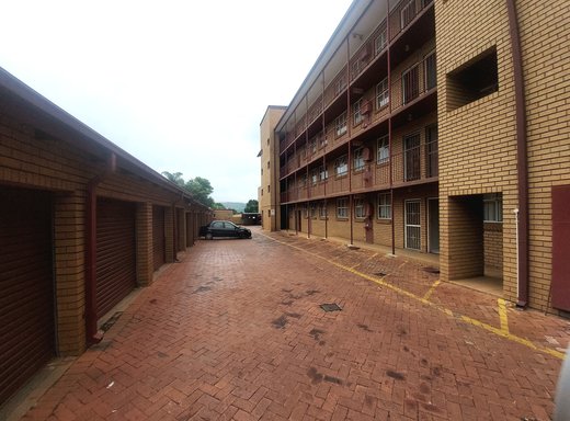 2 Schlafzimmer Wohnung zum Kauf in Pretoria Gardens