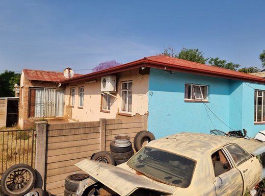 4 Schlafzimmer Haus zum Kauf in Kwaggasrand