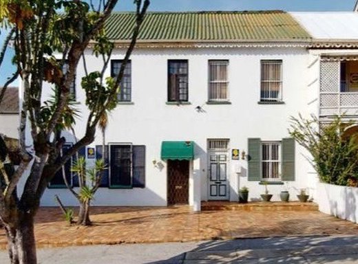 5 Schlafzimmer Haus zum Kauf in Port Elizabeth Central