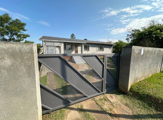 5 Schlafzimmer Haus zum Kauf in Mthatha