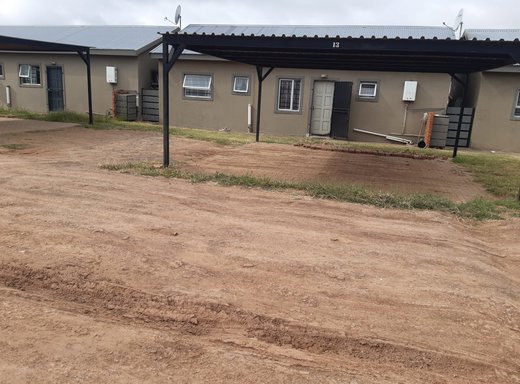 2 Schlafzimmer Reihenhaus zur Miete in Quaggafontein