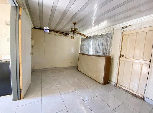 2 Schlafzimmer Haus zum Kauf in Boipatong