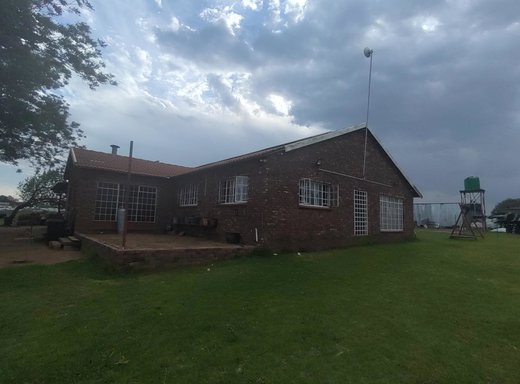3 Schlafzimmer Farm zum Kauf in Delmas Rural