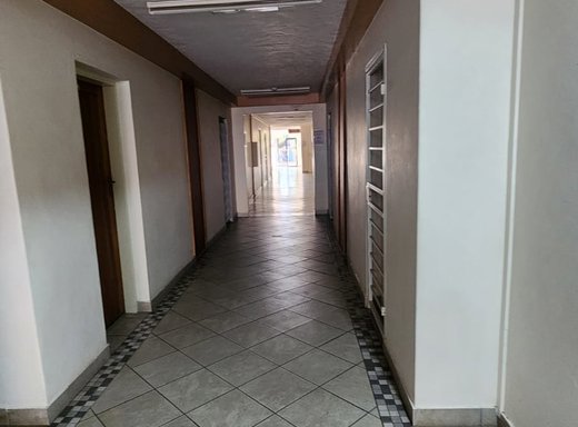 1 Schlafzimmer Wohnung zum Kauf in Rietfontein