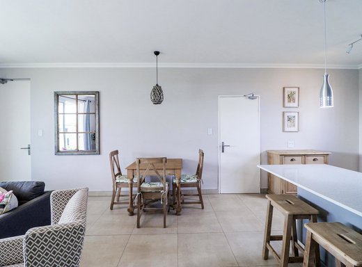 2 Schlafzimmer Haus zum Kauf in Modderfontein