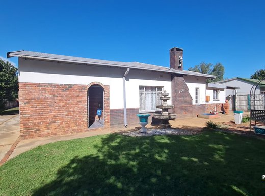 Haus zum Kauf in Potchefstroom