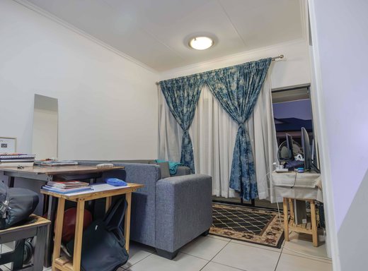 1 Schlafzimmer Wohnung zum Kauf in Modderfontein