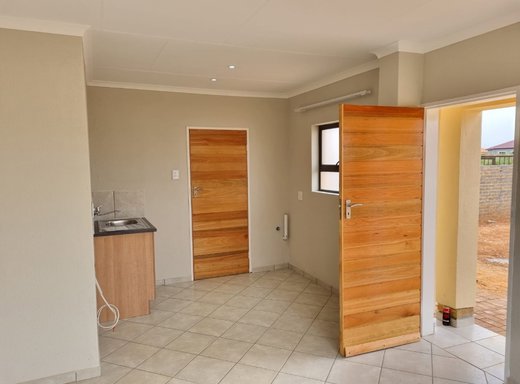 3 Schlafzimmer Haus zum Kauf in Westonaria Rural
