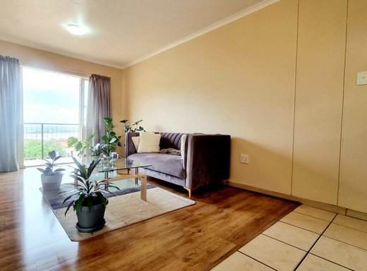 2 Schlafzimmer Wohnung zum Kauf in Weavind Park