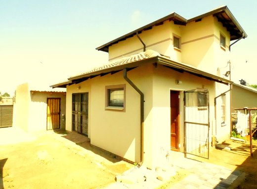 3 Schlafzimmer Haus zum Kauf in Kya Sands