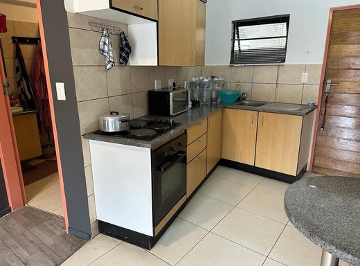 1 Schlafzimmer Wohnung zur Miete in Braamfontein Werf