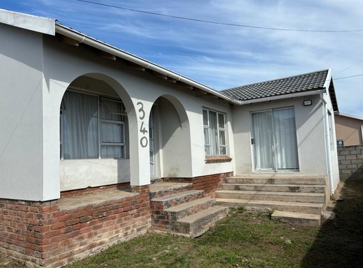 3 Schlafzimmer Haus zum Kauf in Mdantsane