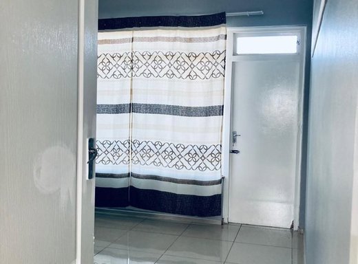 3 Schlafzimmer Etagenwohnung zum Kauf in Pietermaritzburg