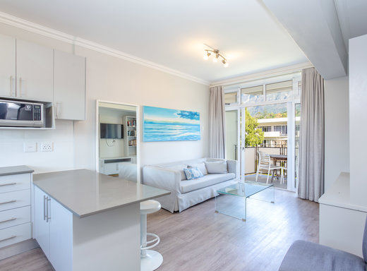 4 Schlafzimmer Wohnung zum Kauf in Rondebosch