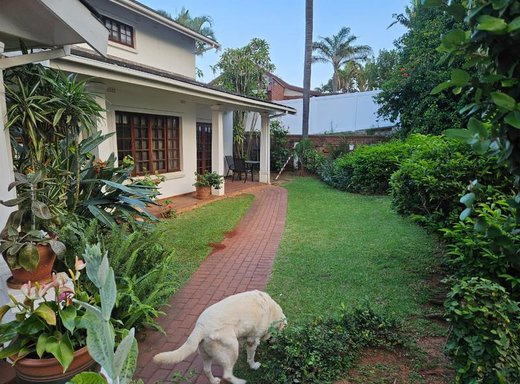 1 Schlafzimmer Garten Hütte/Cottage zur Miete in La Lucia