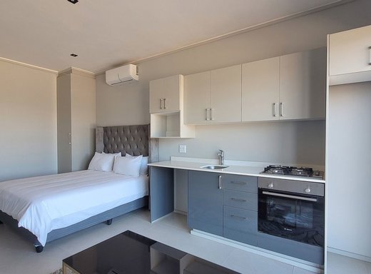 1 Schlafzimmer Etagenwohnung zum Kauf in Zimbali Lakes Resort