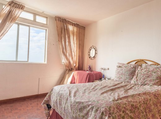 1 Schlafzimmer Etagenwohnung zum Kauf in Amanzimtoti