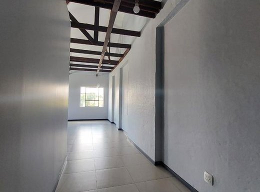 2 Schlafzimmer Wohnung zur Miete in Braamfontein