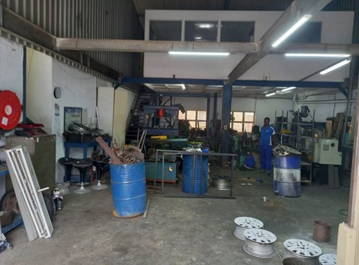 Fabrik zum Kauf in Amanzimtoti