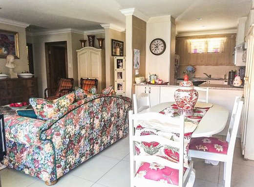 2 Schlafzimmer Wohnung zum Kauf in Pretoriuspark