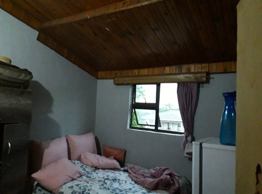 3 Schlafzimmer Haus zum Kauf in Esikhawini