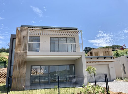 3 Schlafzimmer Duplex zum Kauf in Zululami Coastal Estate