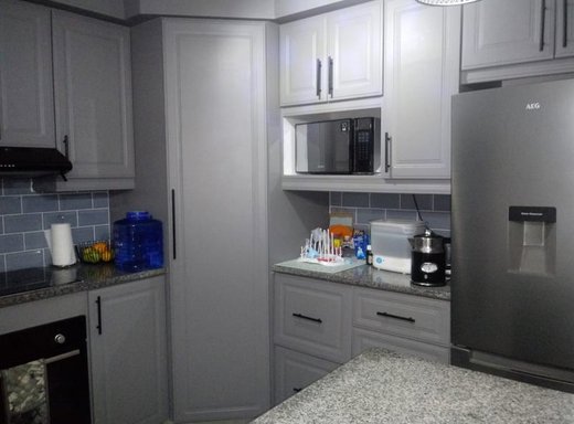 3 Schlafzimmer Wohnung zur Miete in Durban North