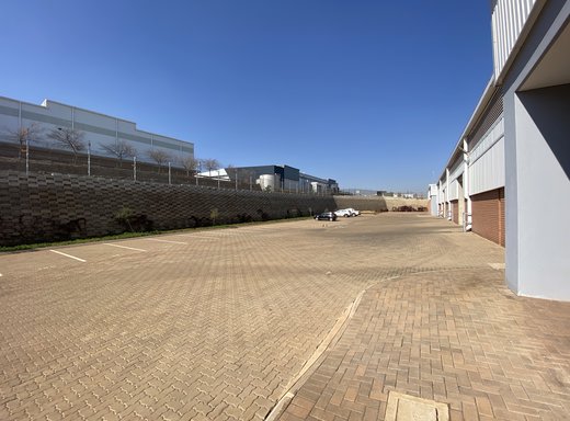 Lagerhalle zur Miete in Olifantsfontein