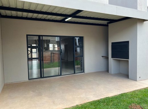 2 Schlafzimmer Duplex zum Kauf in Leloko Lifestyle & Eco Estate