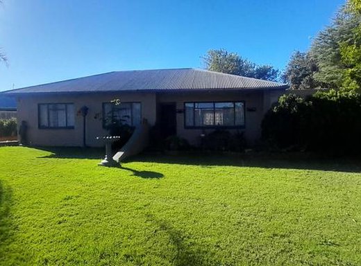 3 Schlafzimmer Haus zur Miete in Krugersdorp North