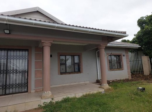3 Schlafzimmer Haus zum Kauf in Durban