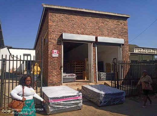 Einzelhandel zum Kauf in Pietermaritzburg