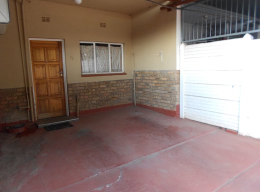 2 Schlafzimmer Wohnung zum Kauf in Mokopane Central