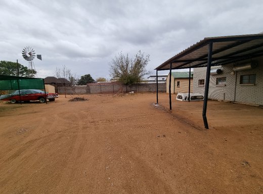 Wohnblock zum Kauf in Olifantshoek