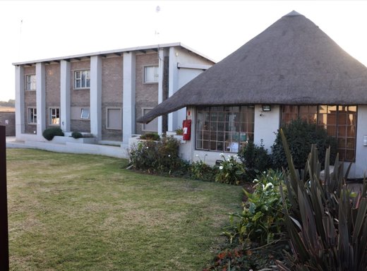 15 Schlafzimmer Farm zum Kauf in Zesfontein