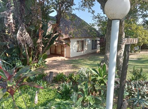 2 Schlafzimmer Reihenhaus zum Kauf in Mtwalume