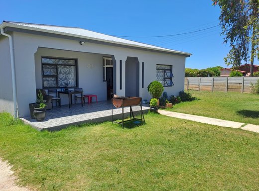3 Schlafzimmer Haus zum Kauf in Retief