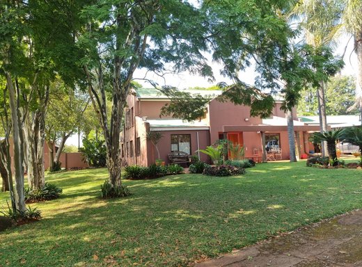 8 Schlafzimmer Farm zum Kauf in Boschfontein AH